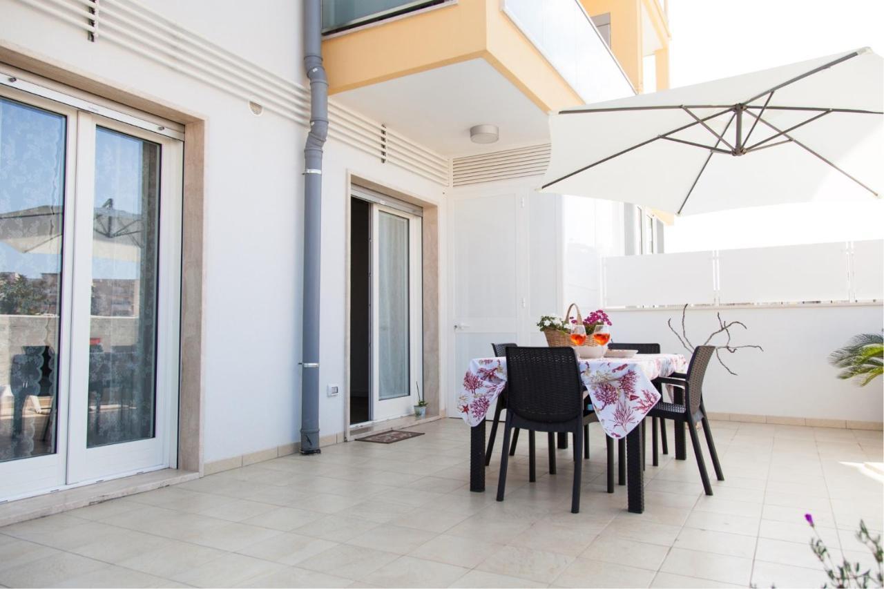 La Casa Dei Coralli - Puglia Mia Apartments Monopoli Exteriör bild